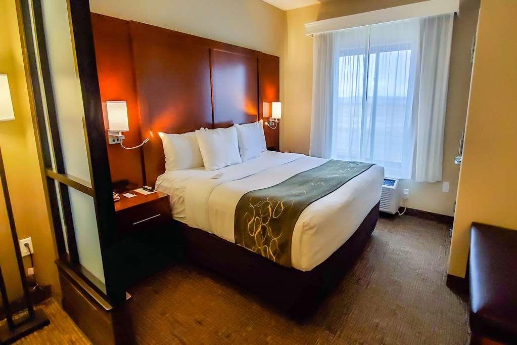 Comfort Airport 3* Helena