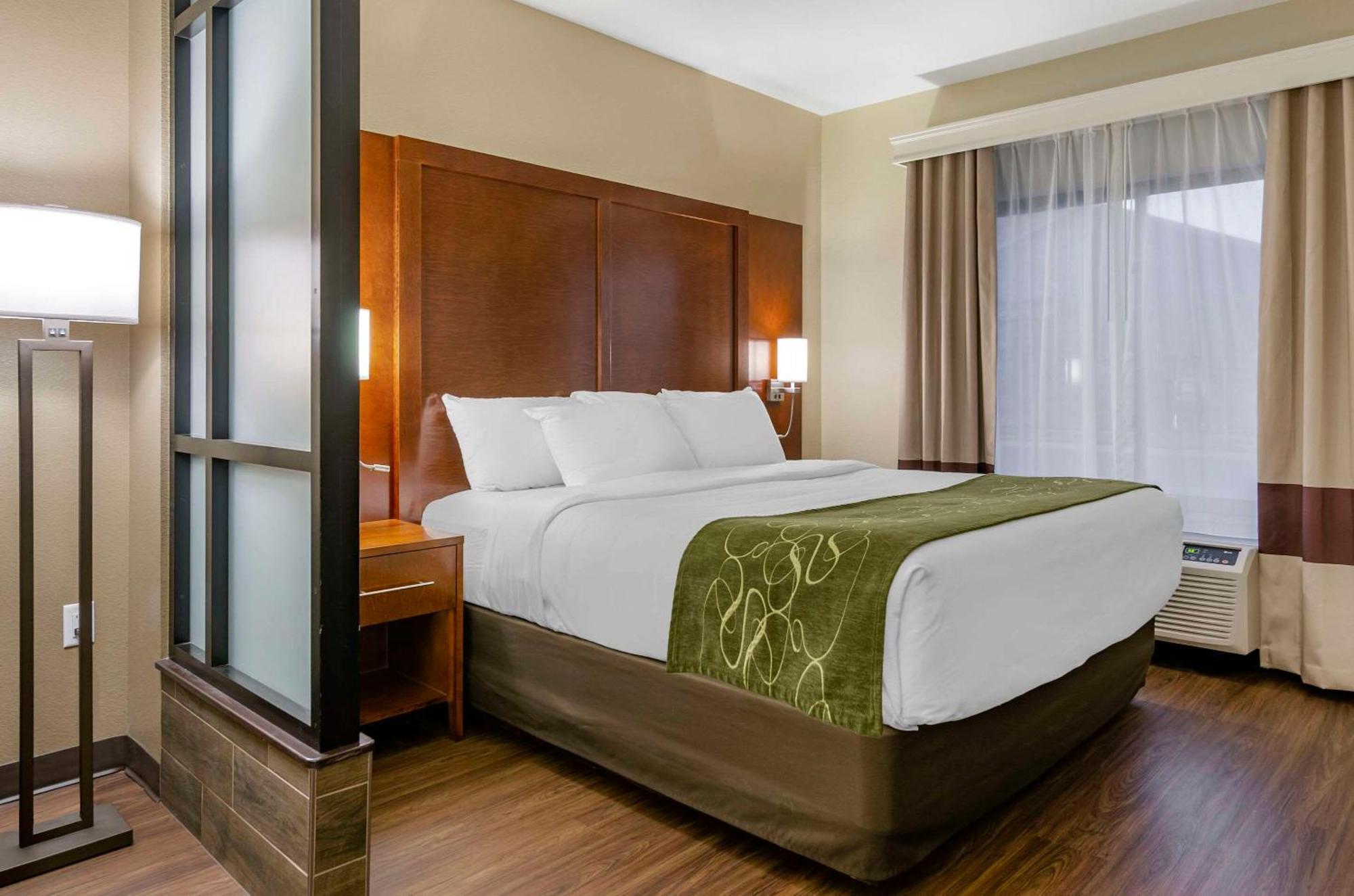 Comfort Airport 3* Helena